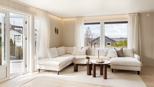 Store vindusflater med godt lysinnslipp