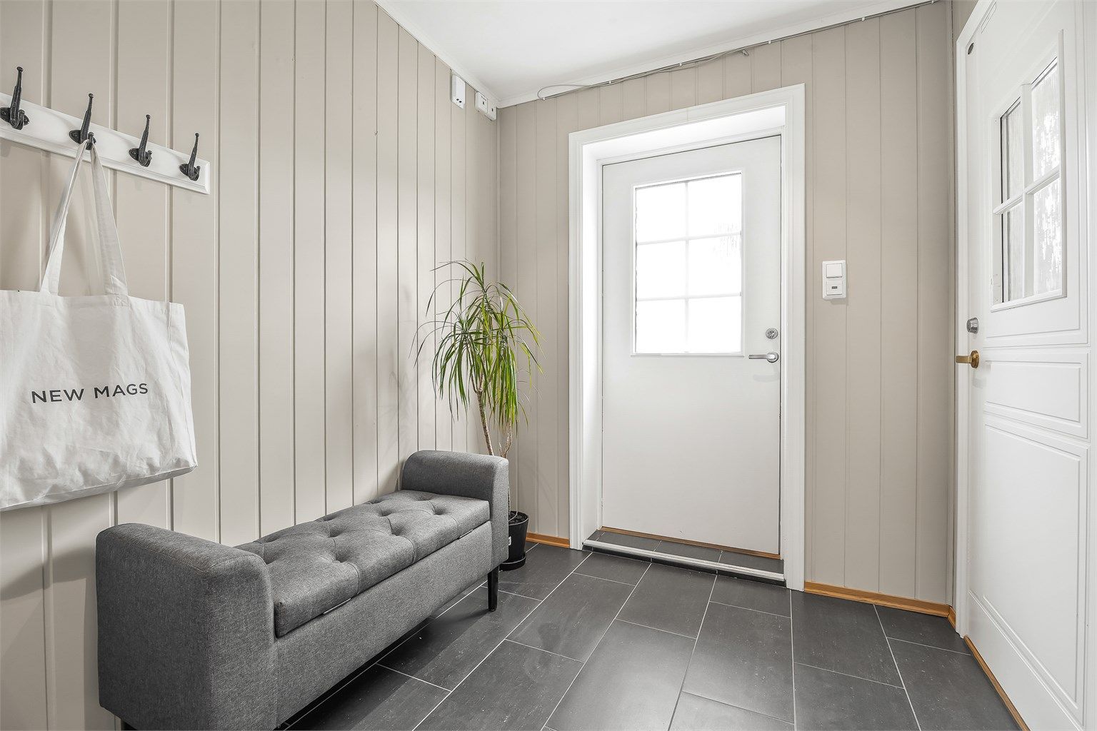 Det er felles ansvar for renhold av felles yttergang.