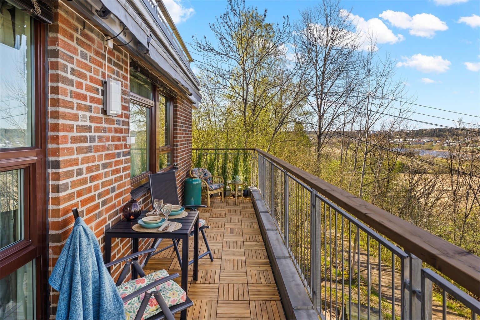 Usjenert, vestvendt og solrikt 