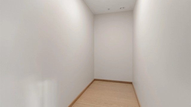 Praktisk bod i leiligheten med tilgang fra stuen.