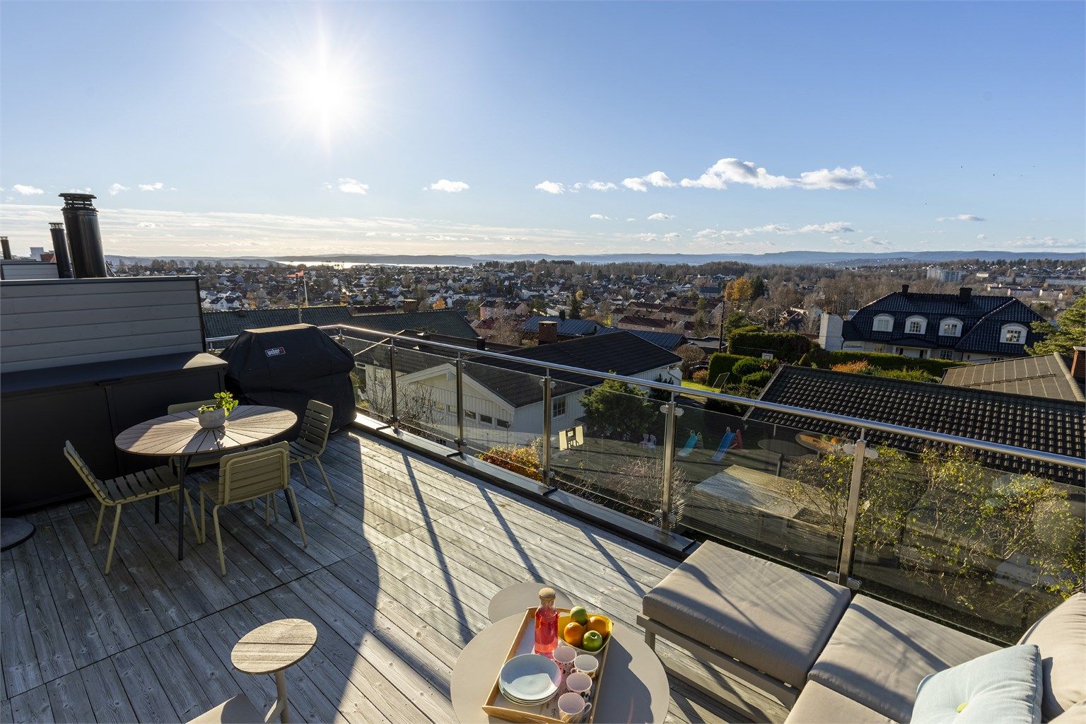 Velkommen til Myrerskogveien 36C, en flott familiebolig nydelig beliggenhet på Kjelsås