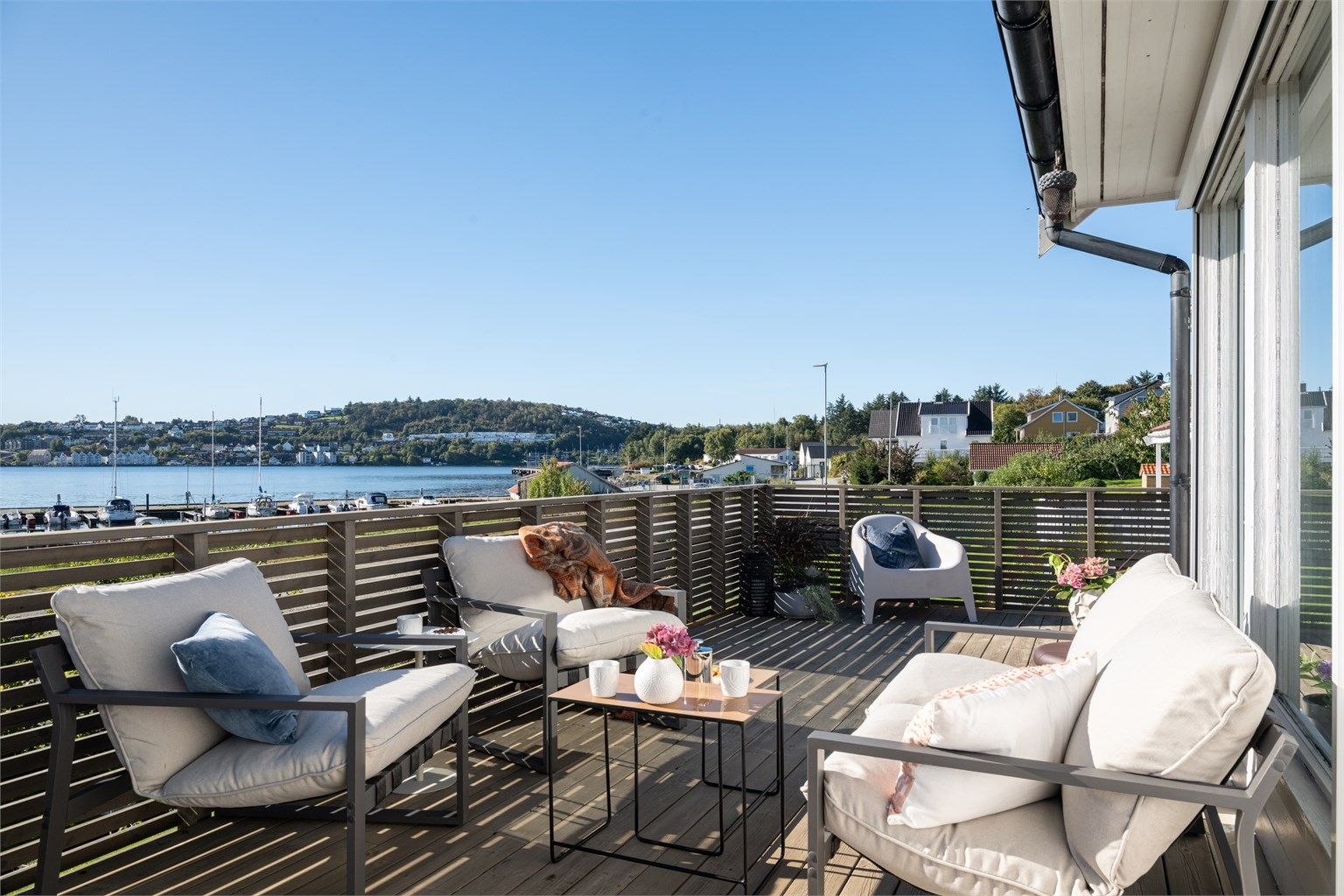 Nydelig utsikt ut mot innseilinga til Stavanger. 