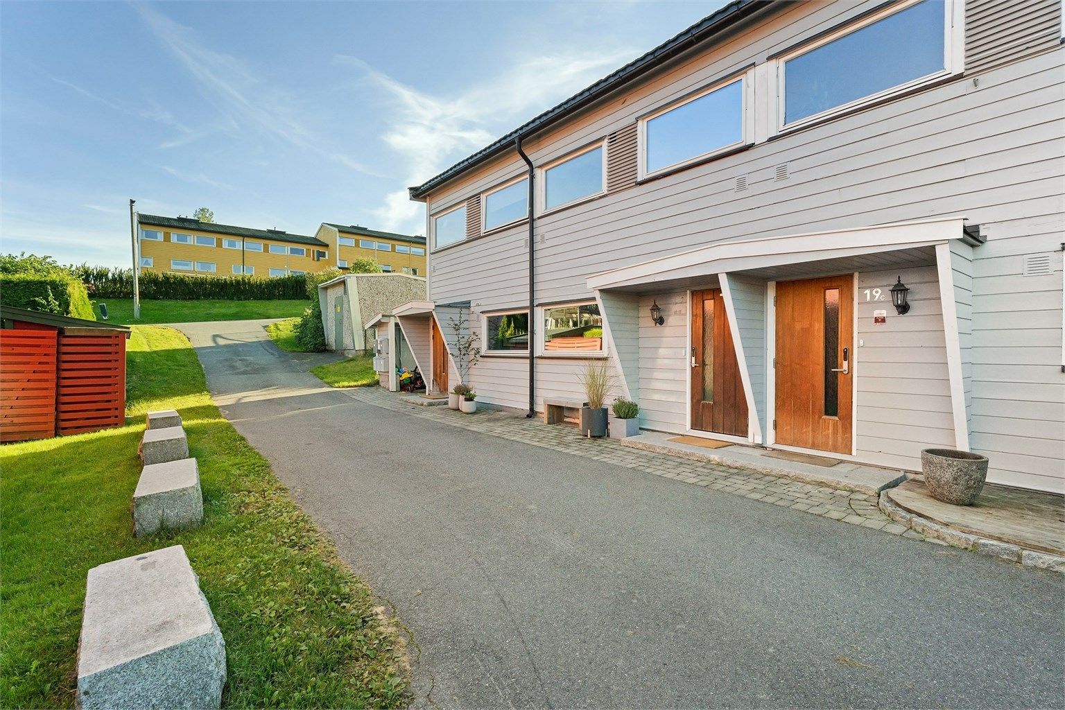 Sommerbilde av området