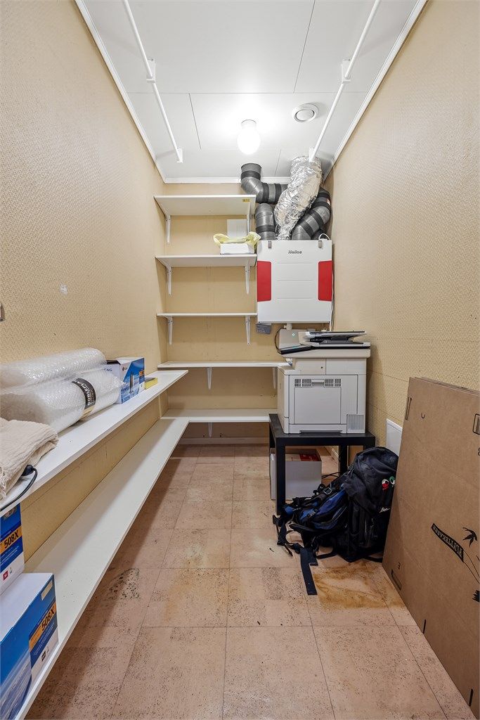 I den andre boden er aggregatet for det balanserte ventilasjonsanlegget plassert.