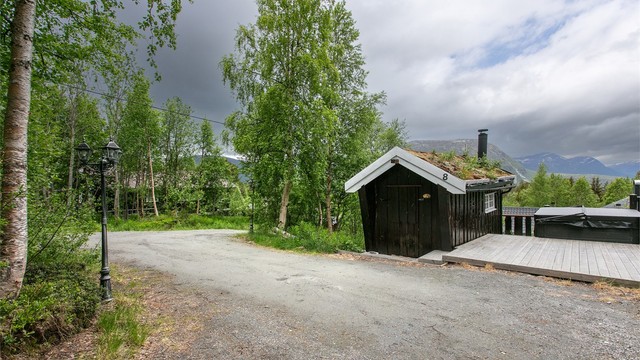 God plass til parkering på egen tomt.