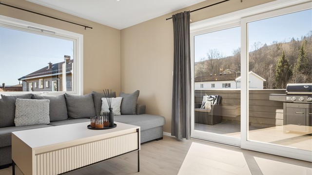 Utgang til balkong på 10 kvm