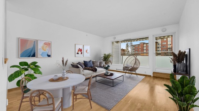 Krogsveen v/Eirik Hermansen presenterer Manesjen 11. Bildet er digitalt møblert. | Foto: Flytende Film AS (Thor Øyvind Borgersen)