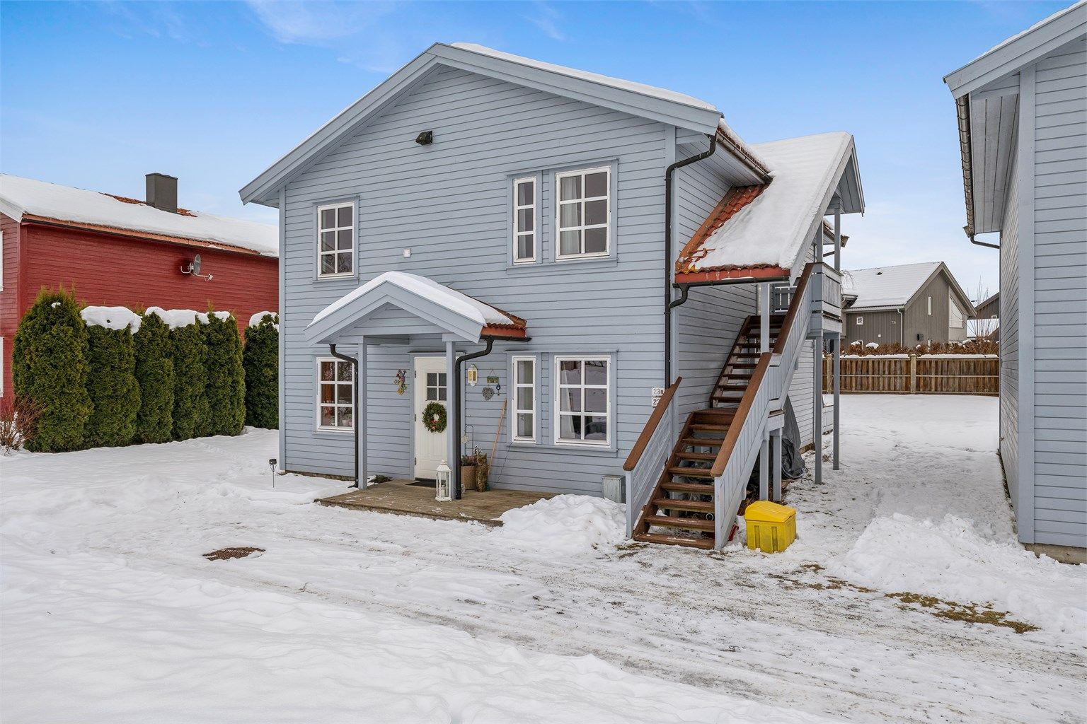 Velkommen til Nordre Graner 23B! Lettstelt halvpart av tomannsbolig med alt samlet på ett plan i 2. etasje. (Foto: EFKT v/Krisrtian Haug)