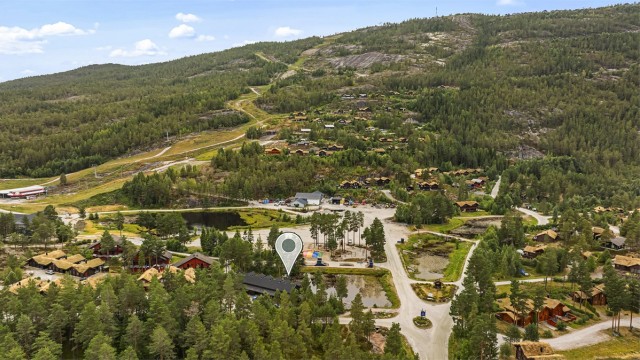Beliggenhet i Vrådal Panorama, med umiddelbar nærhet til skianlegg og aktiviteter.
