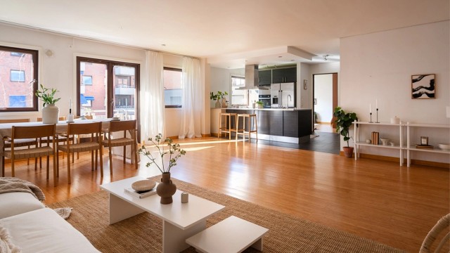 Velkommen til Arbos gate 2A - Presentert av Eiendomsmegler Krogsveen v/Emilie Lie! Foto: Peter Futo.