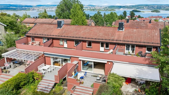 Velkommen til Blomsterveien 19C! Presenteres av Anniken Øderud v/Krogsveen Nesodden
Foto: Per O Skjellnan v/Efkt