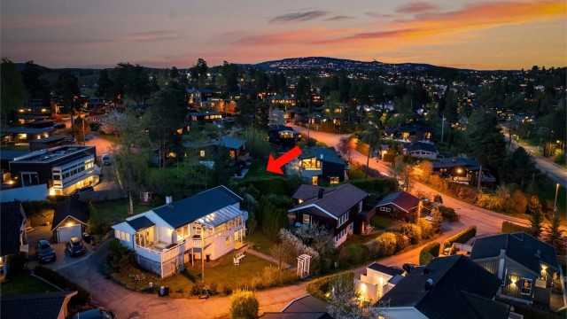 Velkommen til Limsteinveien 2F - en solrik og usjenert eiendom i et av Bekkestuas beste boområder