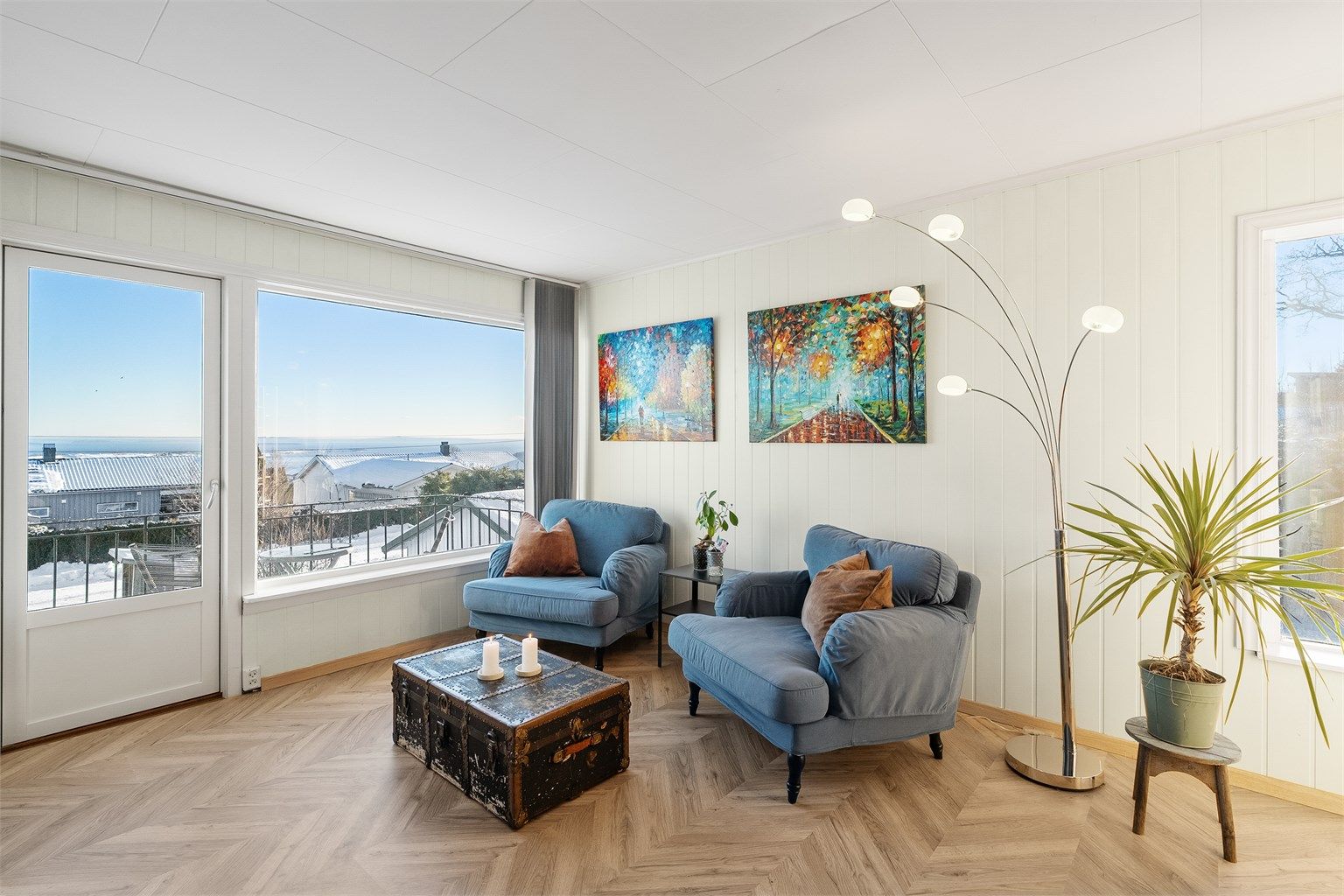 Enebolig beliggende i et veletablert og attraktivt boligområde i Holmestrand.