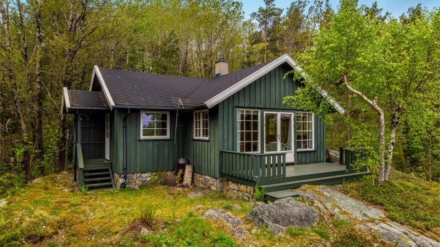 Arøy 10 "Dukkehuset".