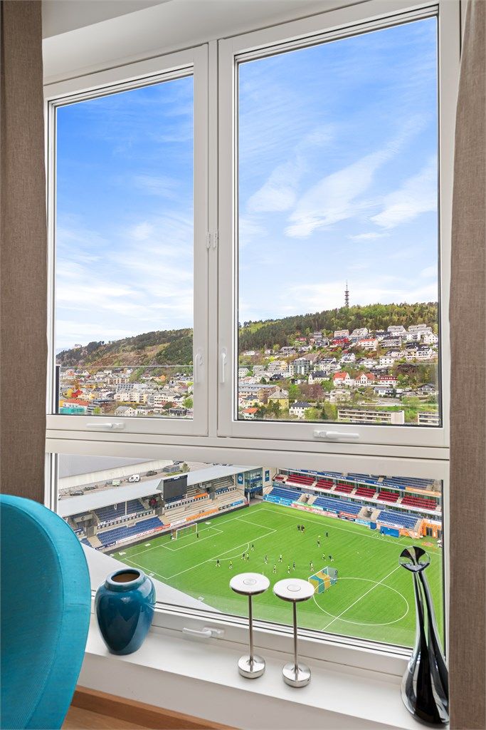 Nærhet til Color Line Stadion og Sparebanken Møre Arena