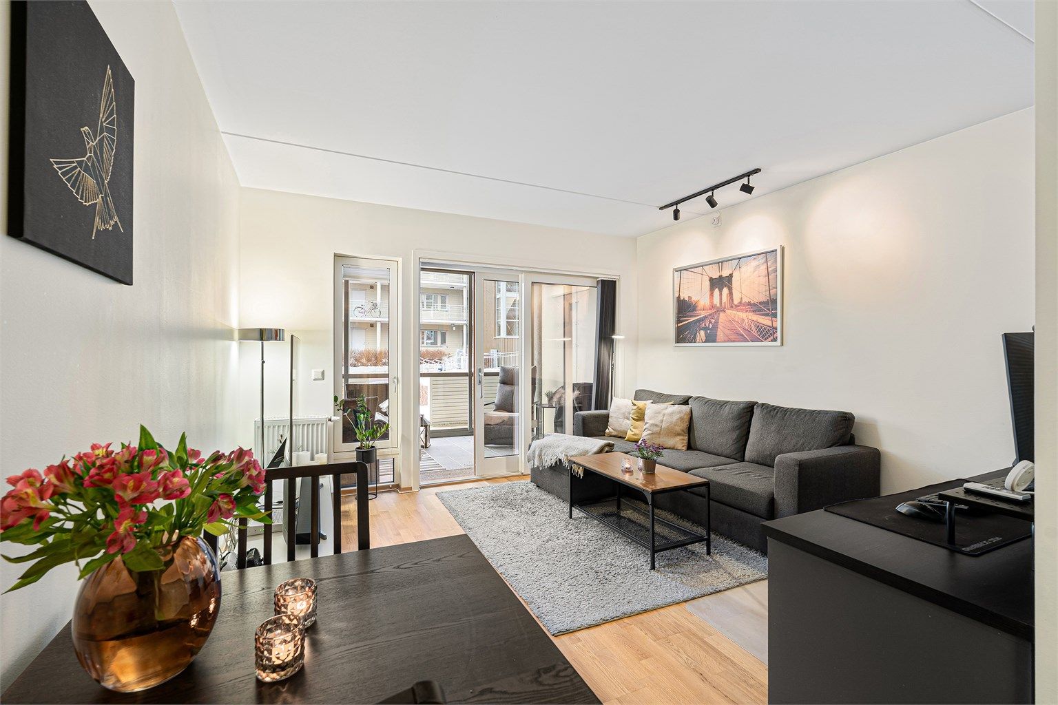 Saip Harmankaya v/ Eiendomsmegler Krogsveen har gleden av å presentere Anders Søyseths veg 9 - og denne flotte 2-roms selveierleiligheten beliggende i et ettertraktet og rolig område på Ranheim!