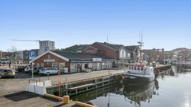 Den levende havnen er et kjennetegn for Sandefjord, med både fritidsbåter og fergetrafikk.