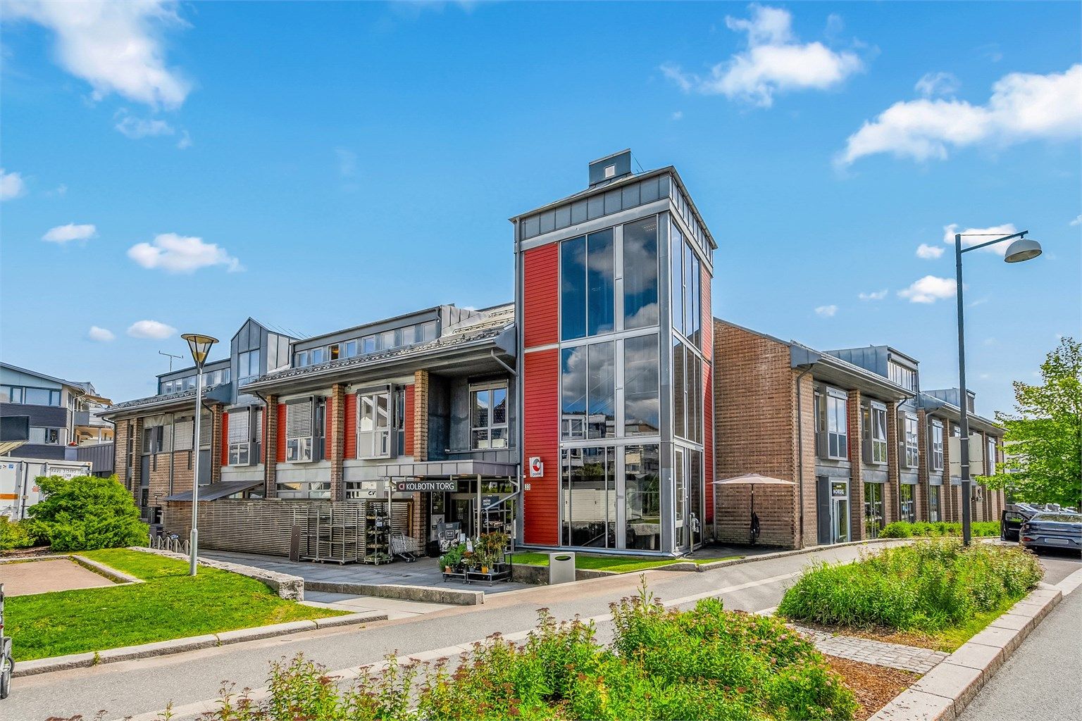 Kolbotn Torg - Hyggelige spisesteder, kolben kulturhus og andre service tilbud
