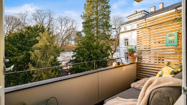 Velkommen til Stensgata 2! Presentert av Sara Marie Zachariassen Østbye v/ Krogsveen Eiendomsmegling.