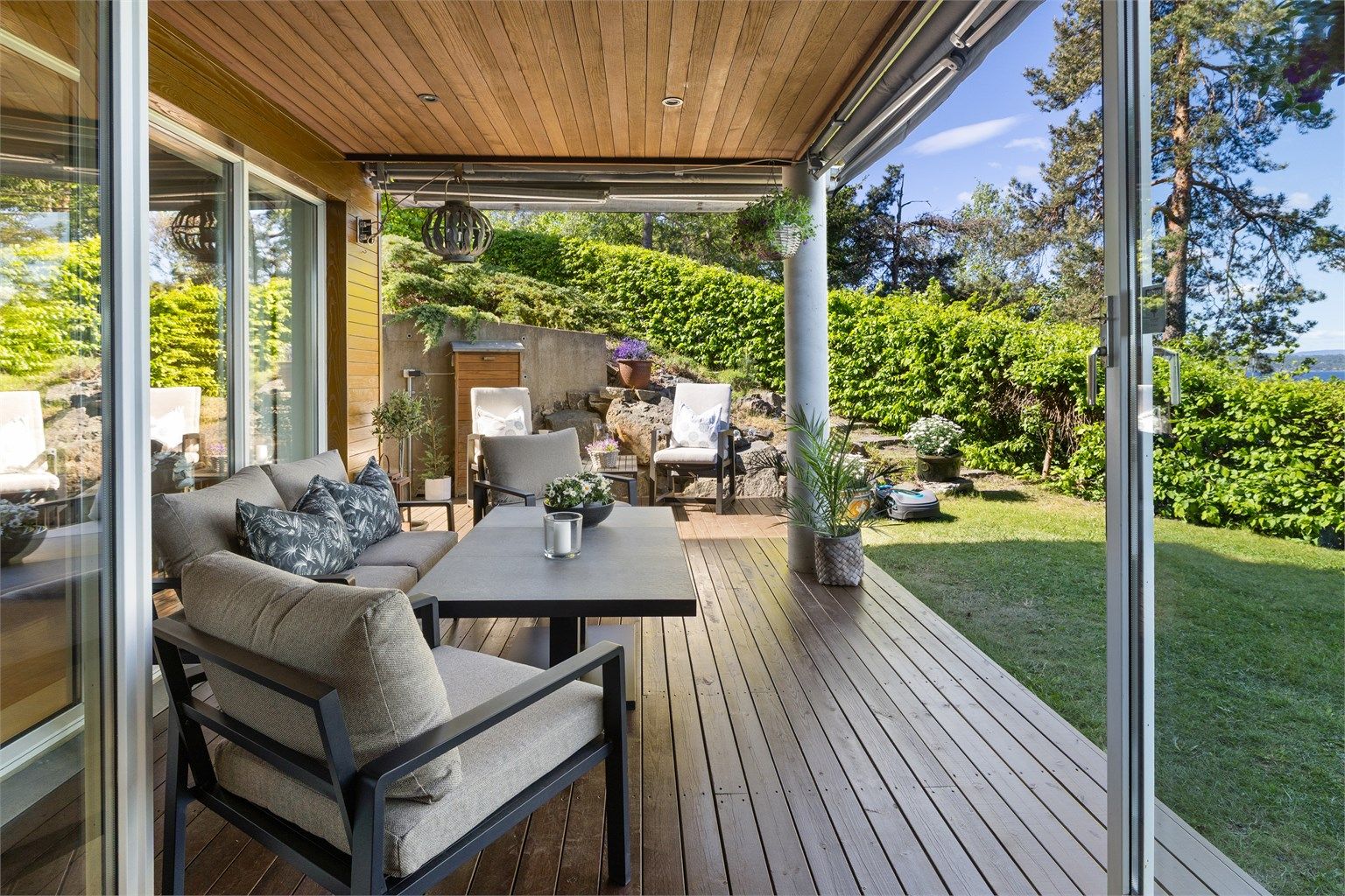 Overbygg over terrassen. 