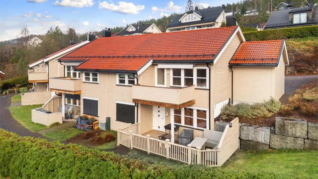 Velkommen til Syenittveien 27. Foto: Emotional Landscape Production Ole Thoresen