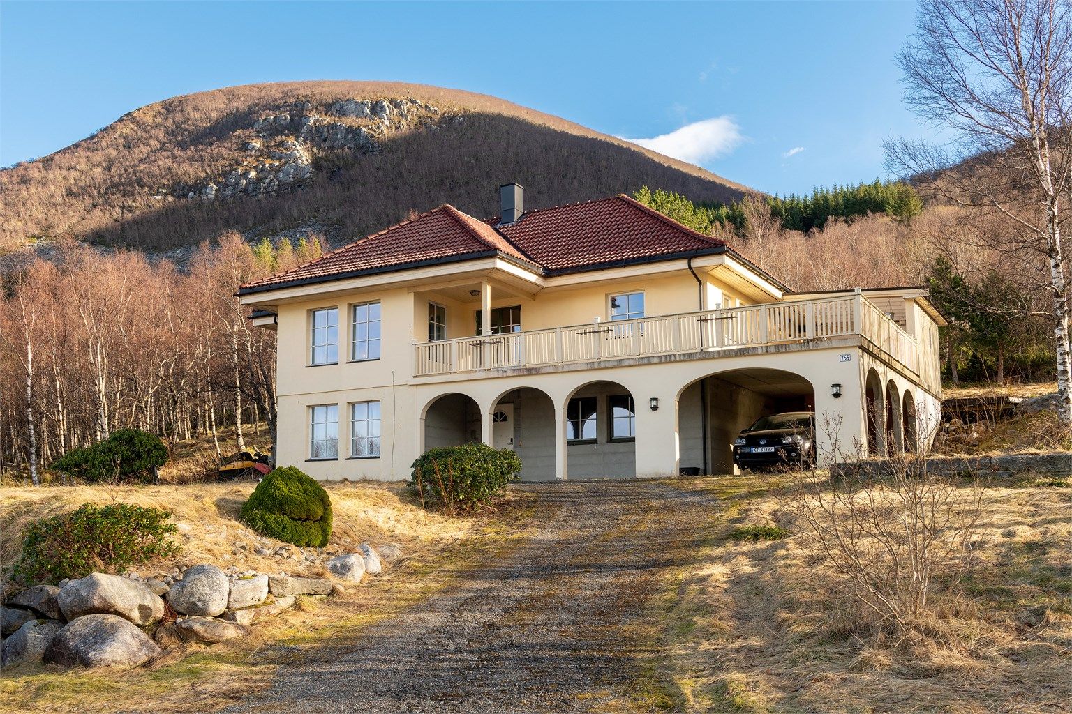 Fasade sett fra adkomstvei