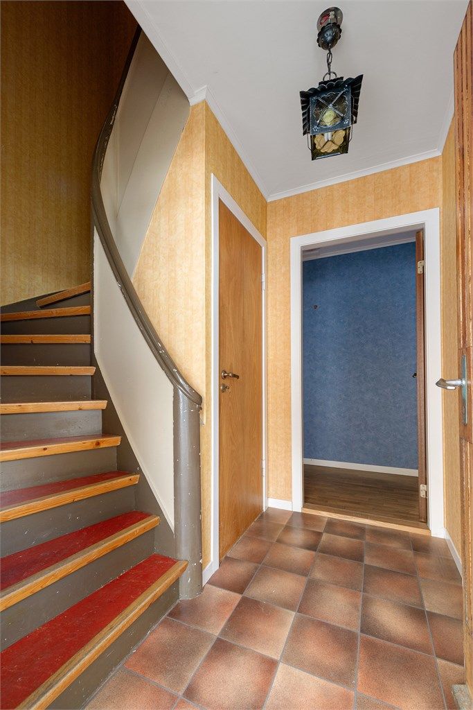 Felles trapperom som gir adkomst til leilighetene i tomannsboligen