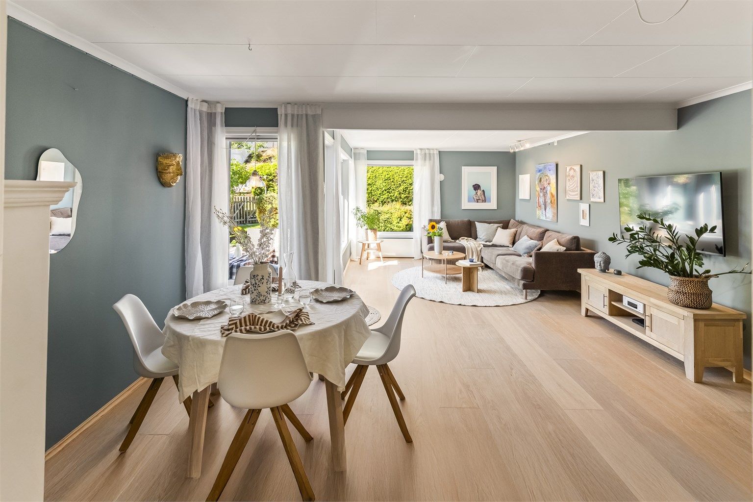 Lekre gulv og moderne farger