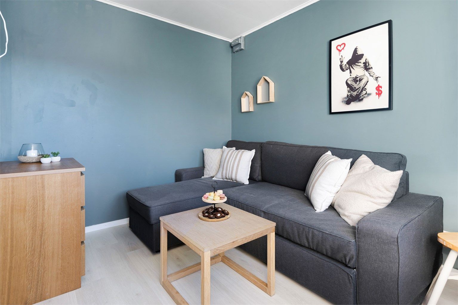 Soverom 3 er idag innredet som ekstra stue