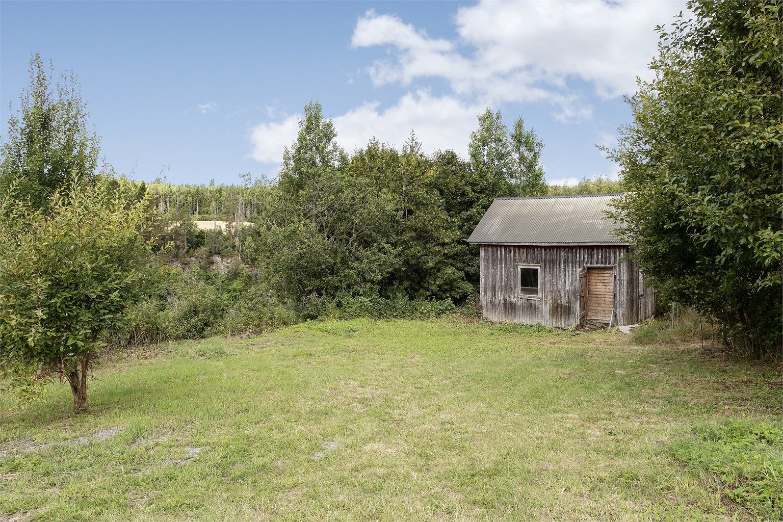 Frittstående bod/lite hus på ca. 26 m².