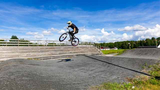 Stock-BMX-2430