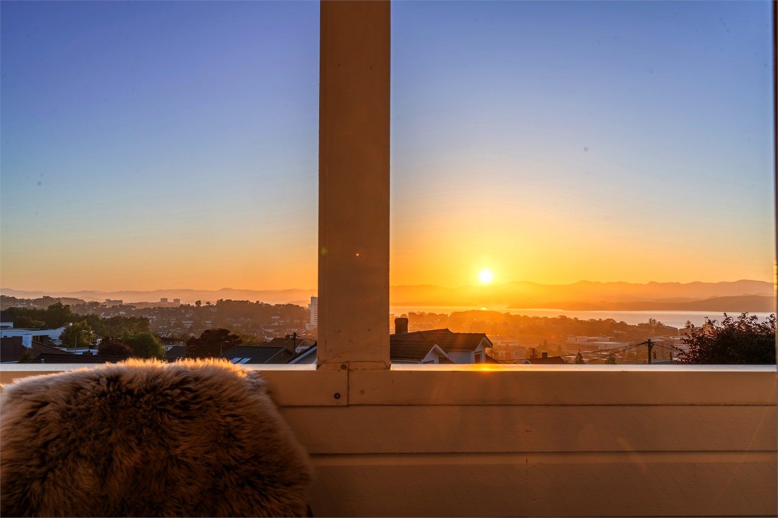 Her kan du nyte flotte soloppganger og utsikten mot Gandsfjorden og Ryfylkefjellene. 