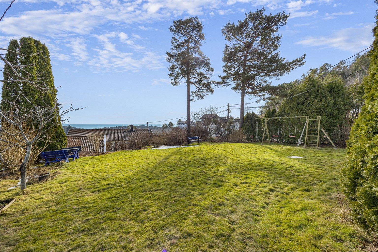 Stor plen med vanvittig flott utsikt!