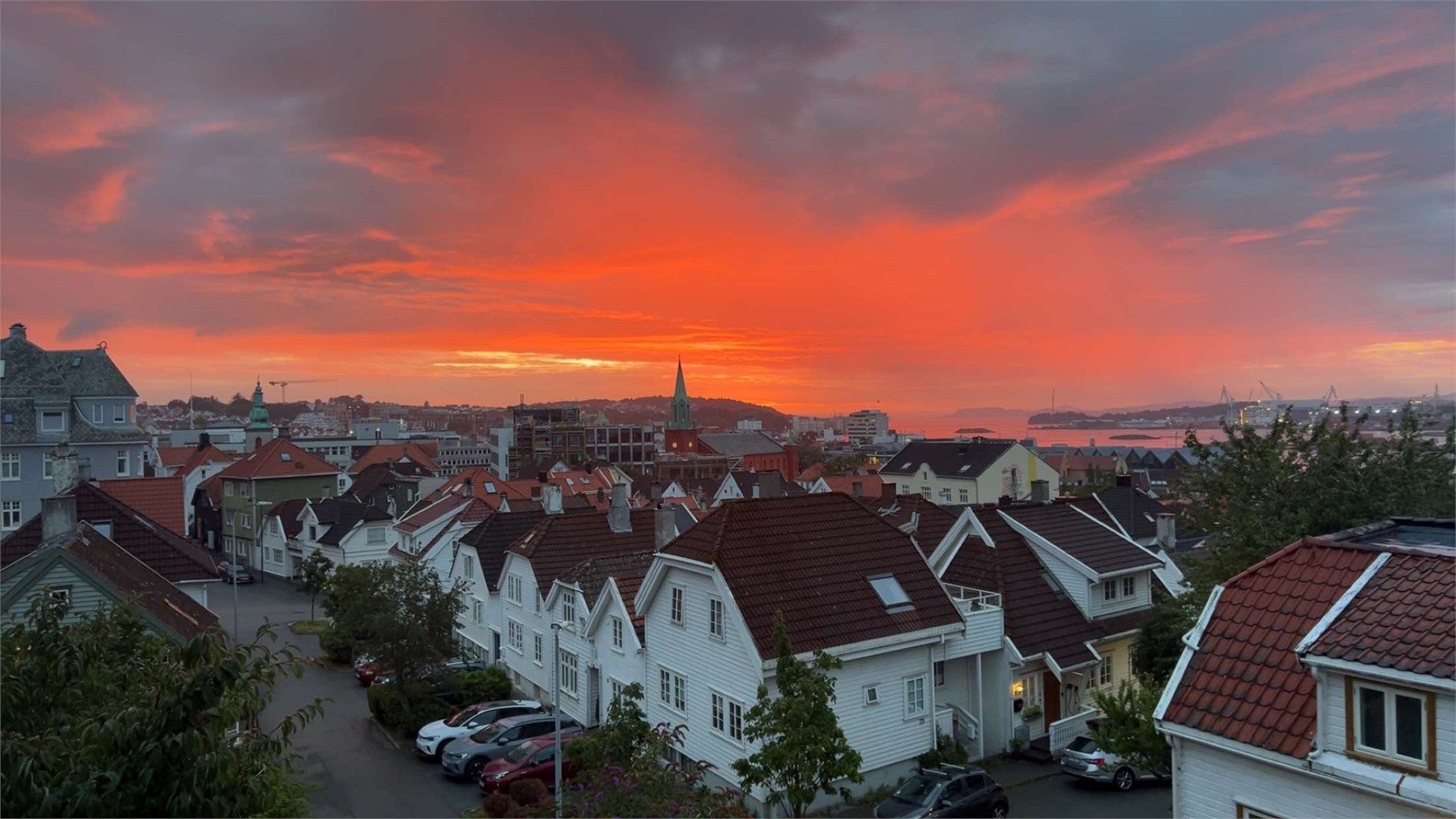 Her kan man nyte de flotte solnedgangene (bilde fra selger)