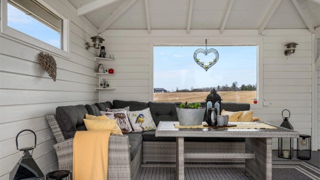 Har kan man ha sittegrupper og nyte dagen ute.