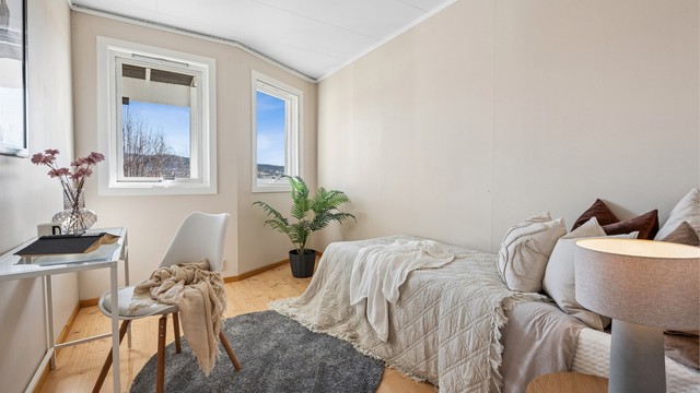 Soverom 1 i underetasje.