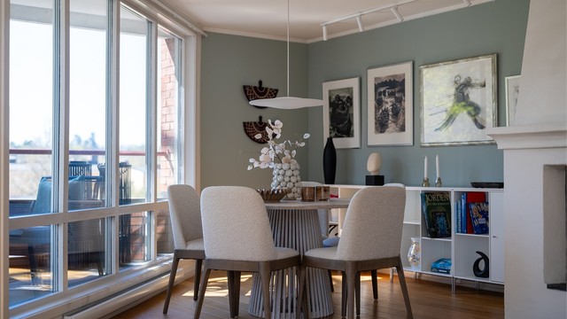 Plass til et stort spisebord.