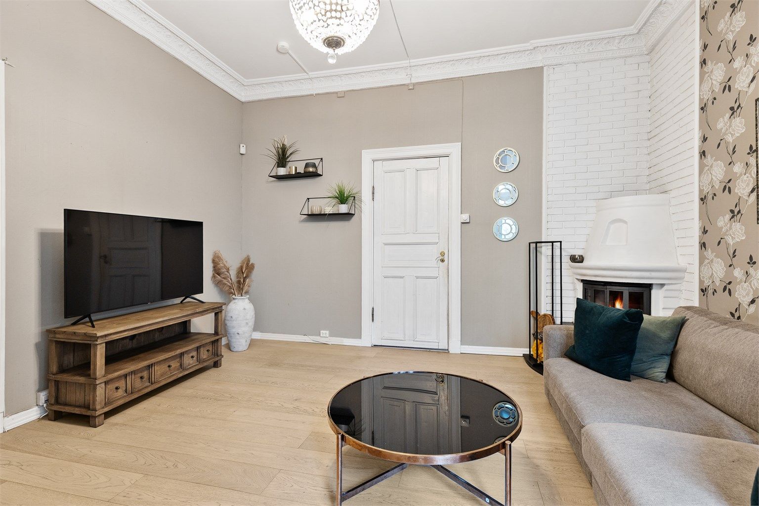 En herlig, klassisk 3-roms med romslig stue, sentralt på Frogner.