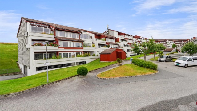 Lene Hviding v/Krogsveen har gleden av å presentere Mjughaug Terrasse 2.