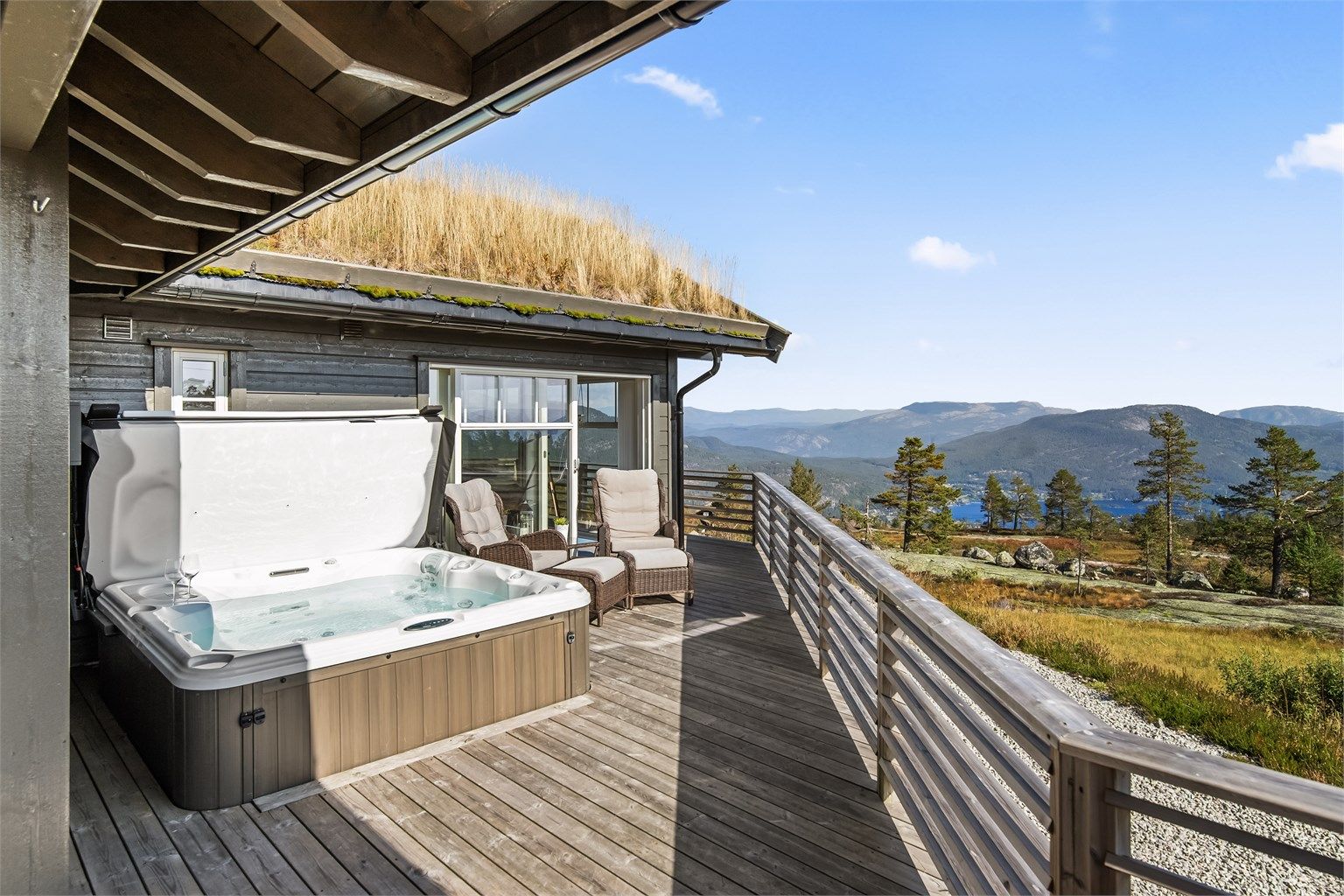 Jacuzzi/boblekar medfølger handelen