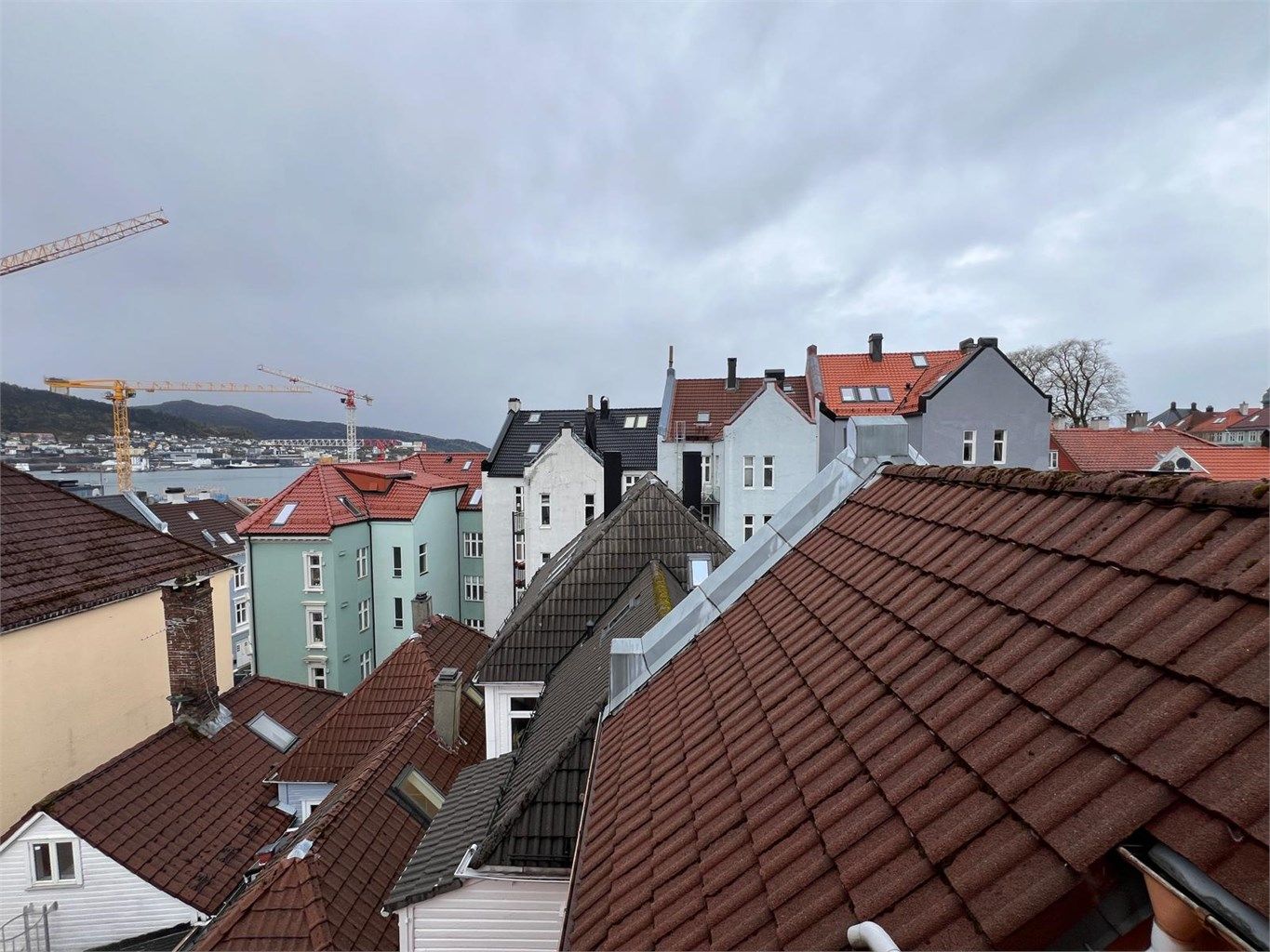 Utsikt fra loftsvindu