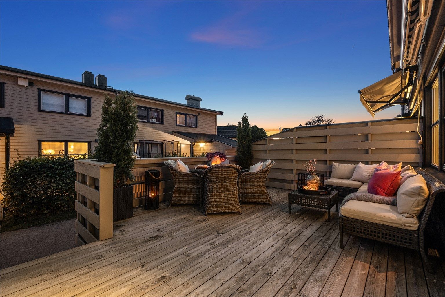 Velkommen til Birger Olivers vei 18J - Pen og innholdsrik leilighet | Solrik terrasse | Garasje | Egen inngang - Fotograf: Oh Shots