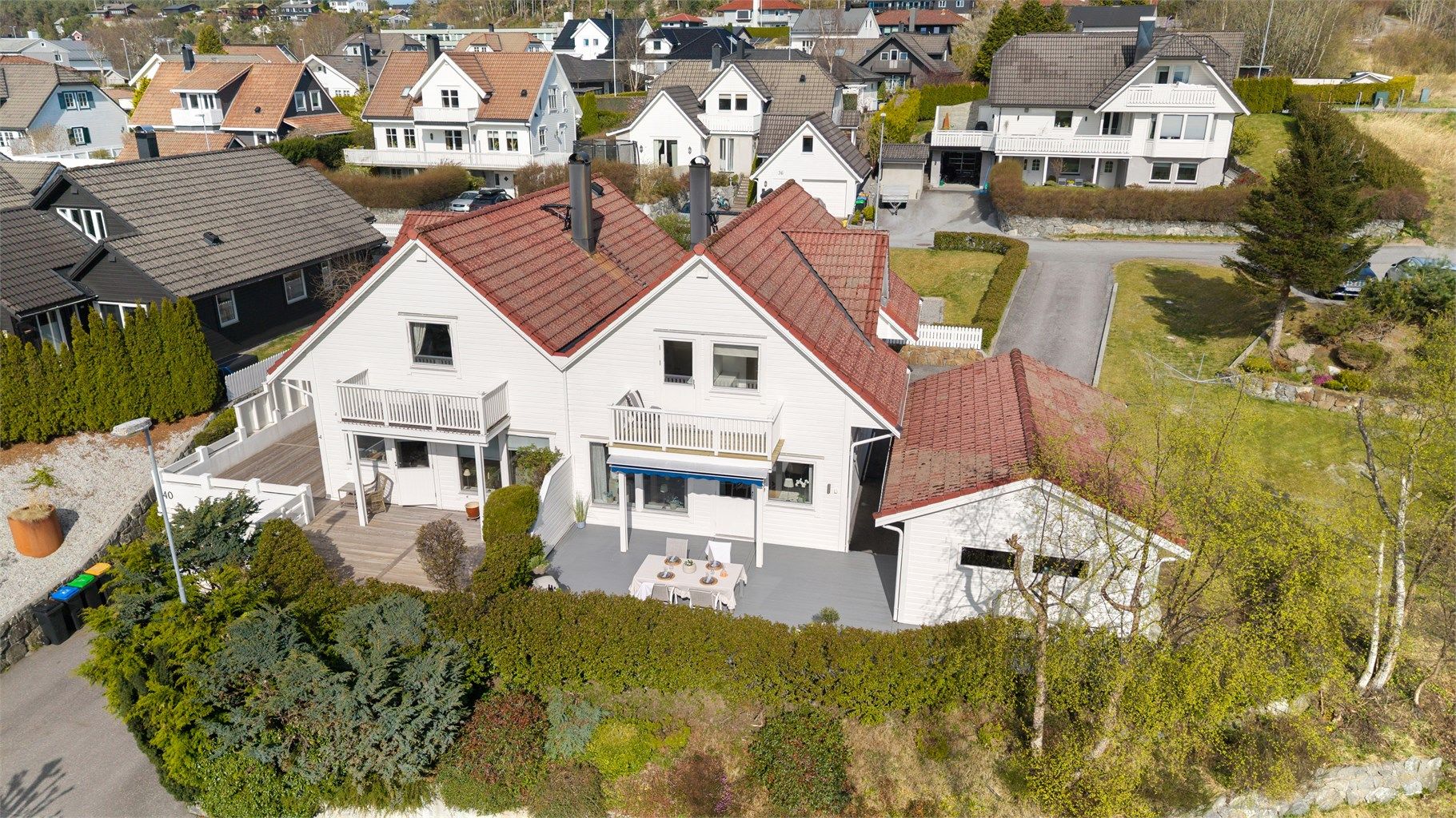 Velkommen til Nørvegjerdet 40 presentert av Eiendomsmegler/Partner Marit Stuen Aursnes