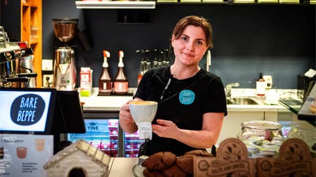 I nabolaget finner du sjarmerende steder som Bare Beppe Kafé, et håndverksbakeri ved Byparken.