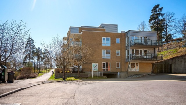 Sameiet består av 99 boligseksjoner og fremstår som veldrevet.