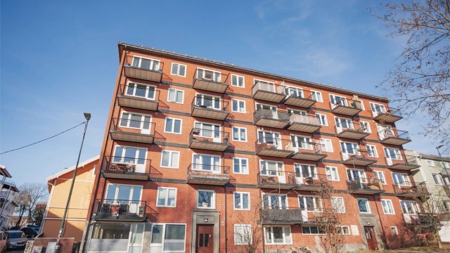 Bygget ble oppført i 1939 og tilhører et veldrevet sameie