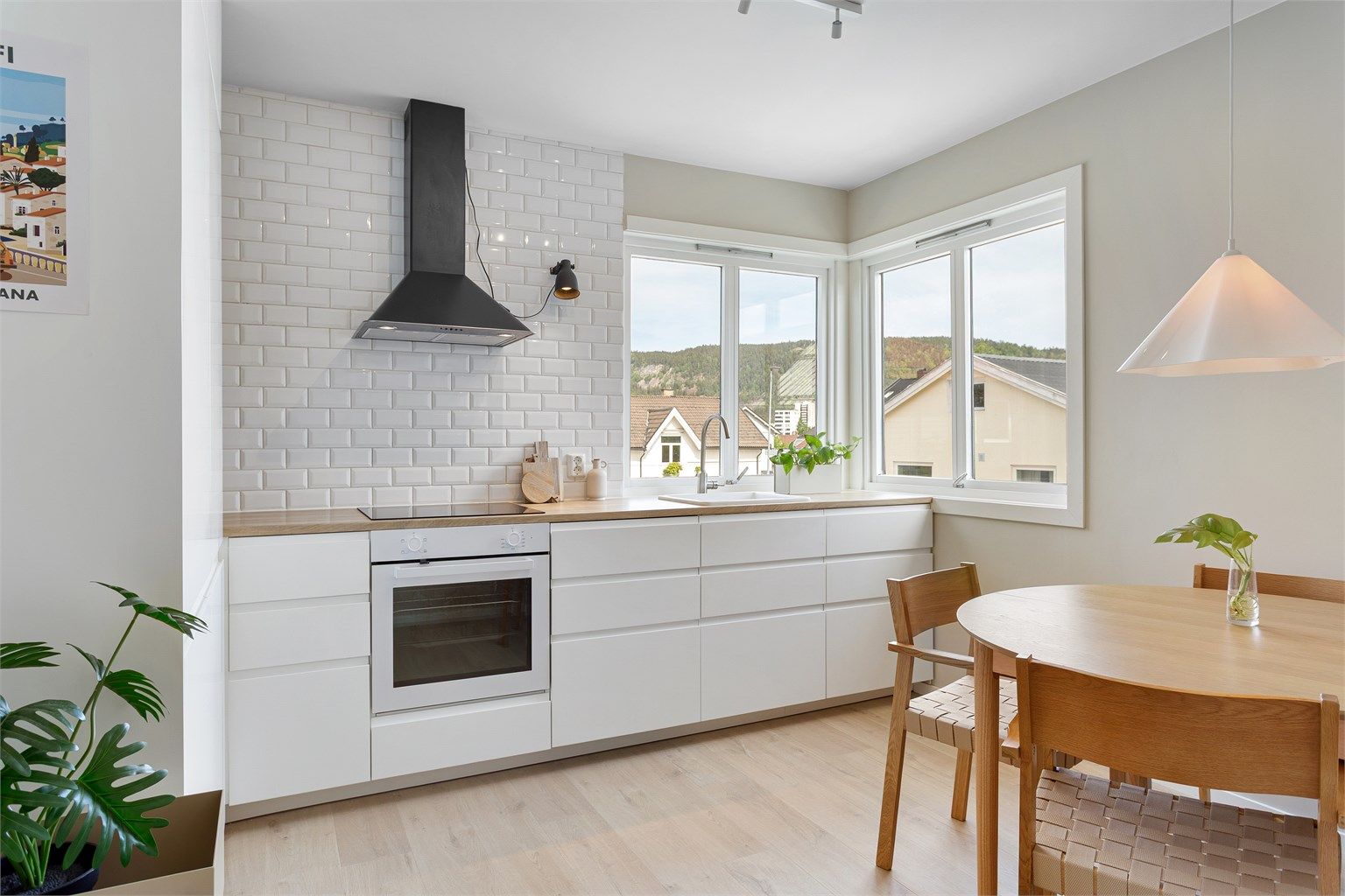 Stilren og moderne 2-roms eierleilighet i 2. etasje