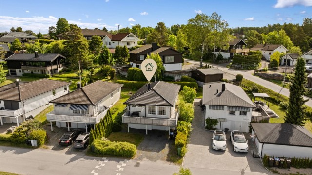 Helneveien 32 presenteres av Atle Horvei i Krogsveen.