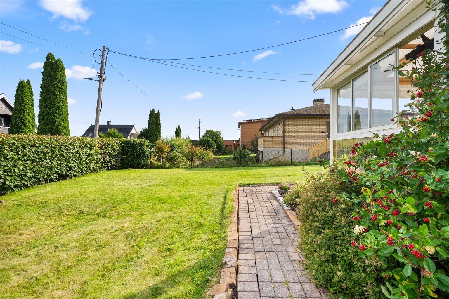 Elsker du hagearbeid, så kan denne boligen være noe for deg! 