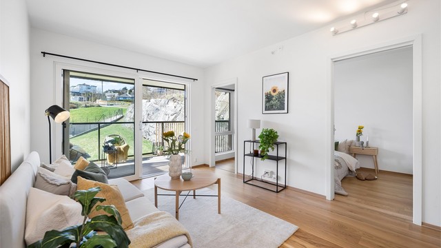 Leiligheten har en praktisk planløsning som er lett å møblere